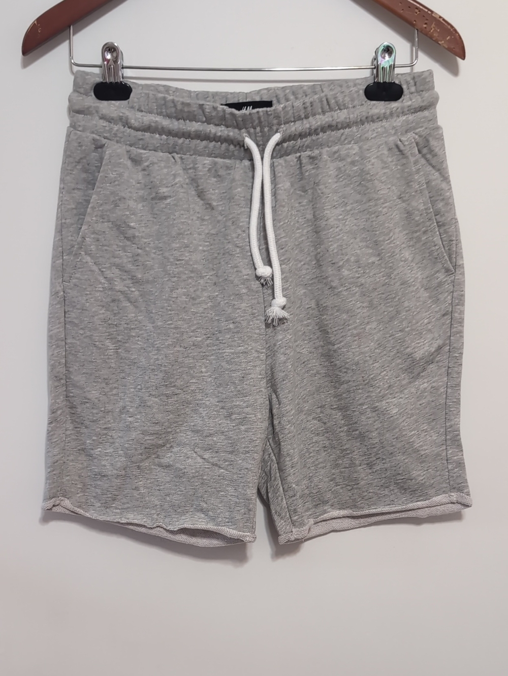 H&M Light Grey Men's Sweat Shorts Size Small